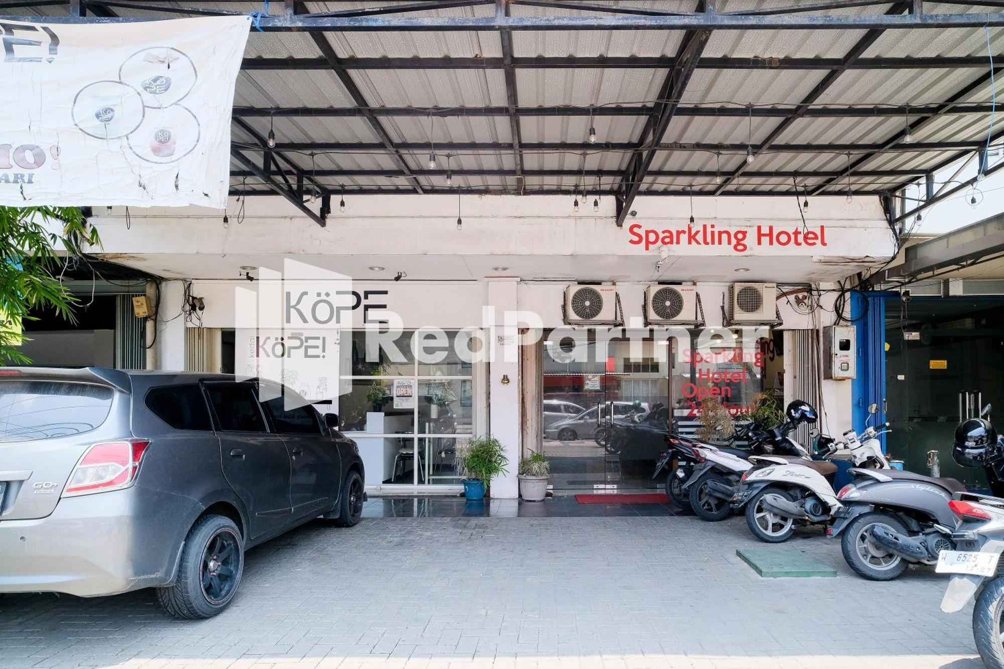 Sparkling Hotel RedPartner Surabaya Eksteriør billede